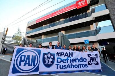 Canadevi y el PAN protestan contra reforma al Infonavit