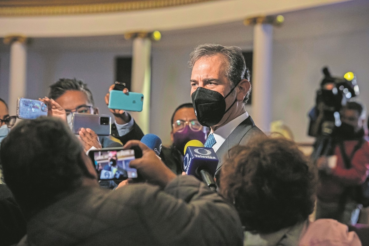 Analiza INE cambios a convocatoria para IEEQ