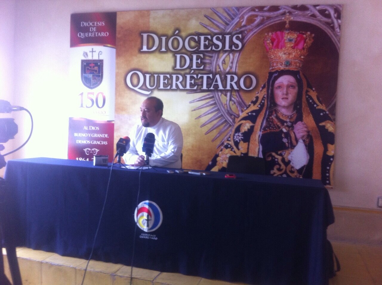 Llama Iglesia a votar libremente