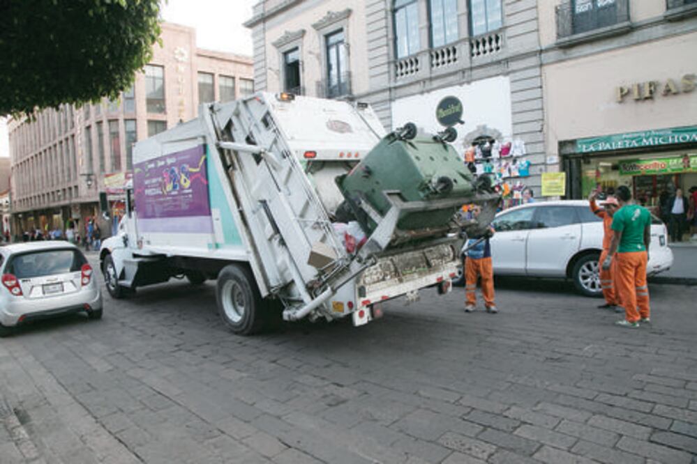 Van 11 empresas por licitación de basura