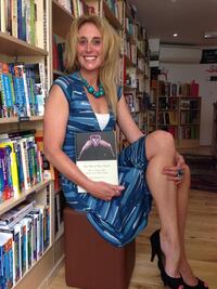 Estudian la obra multimedia de Ana Clavel