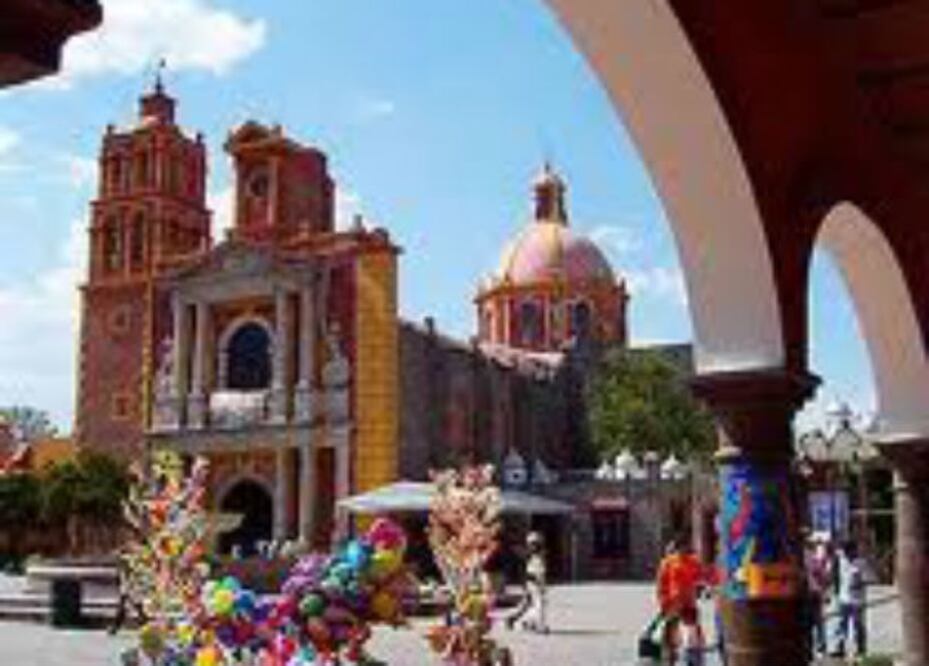 Primera feria del empleo en Tequisquiapan