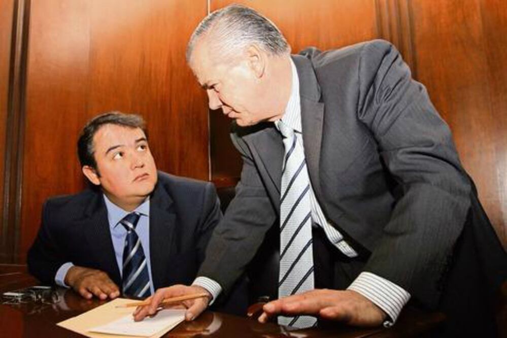 Apolinar Casillas se deslinda 