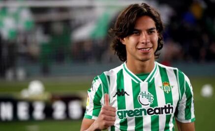 Real Betis presenta oficialmente a Diego lainez