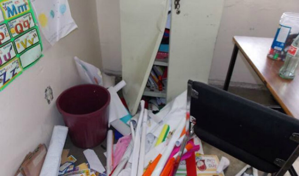 Suman $140 mil, daños a escuela vandalizada