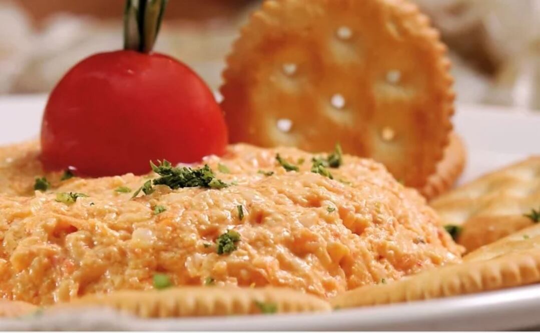 El paté puede contener ajo, grasa, sal y otros ingredientes \ Foto: Pixabay