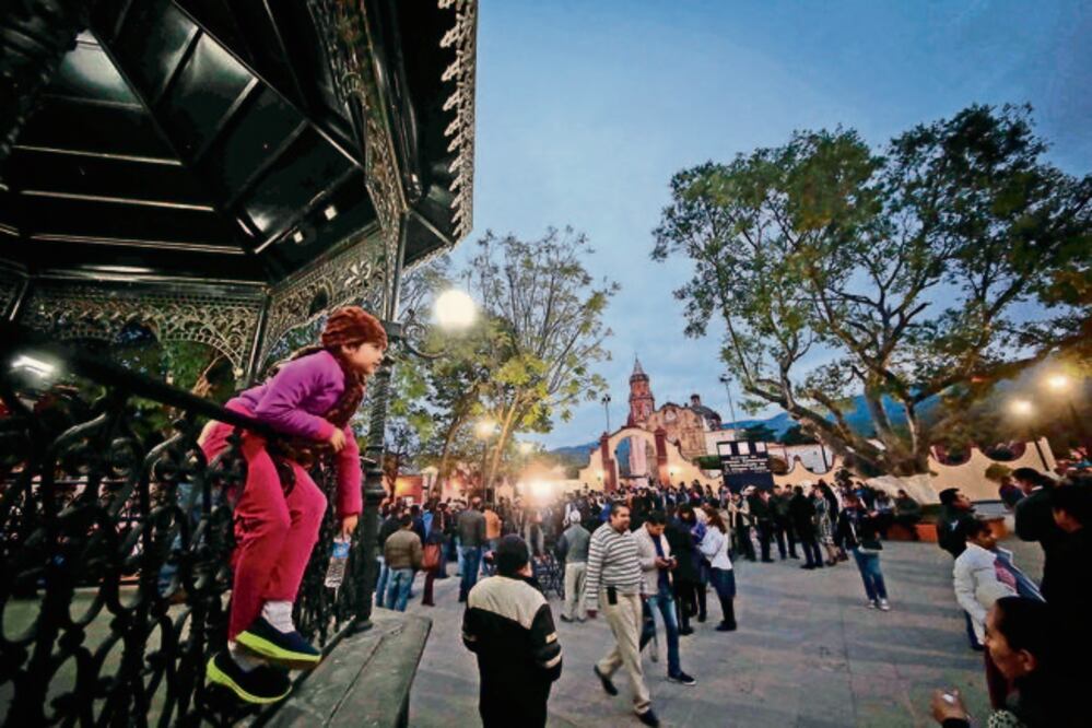 Exhortan a alcaldes a negociar bolsa federal 