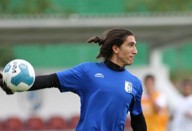 Juan Castillo molesto por las críticas