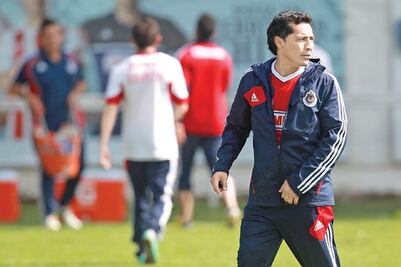 Chivas viaja rumbo al Clásico