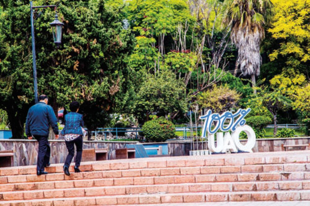 El conflicto UAQ-gobierno comenzó a finales de 2015  