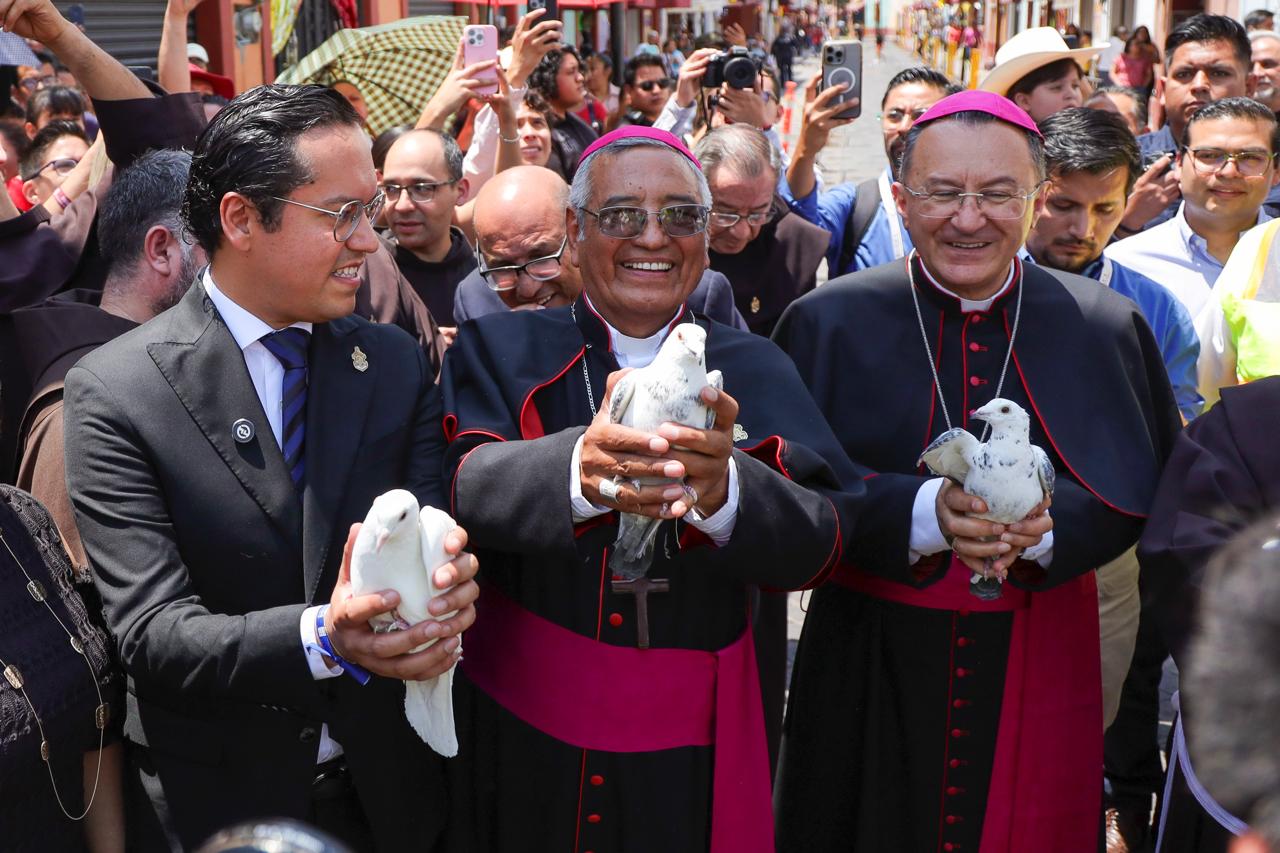Más de 3 mil personas asisten a la proclamación de la Basílica de la Señora de El Pueblito