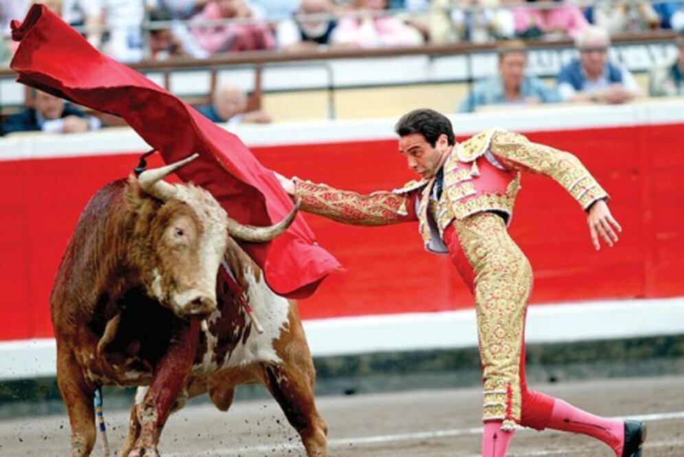 Mal encierro opaca a figuras
