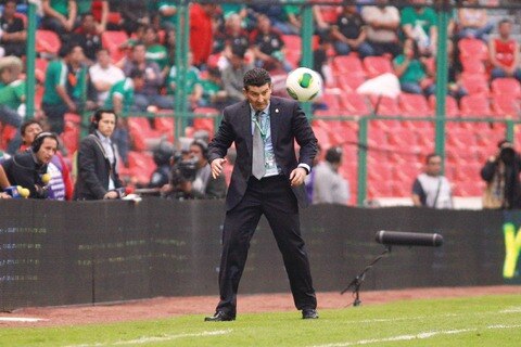 “El Chepo” se resiste a abandonar al Tricolor