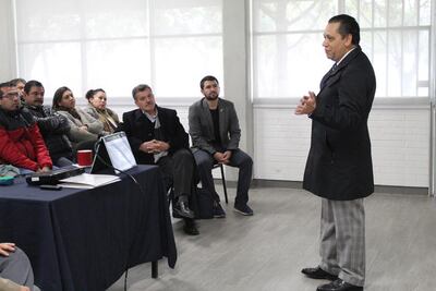 Van por capacitar a más jóvenes en tecnología 