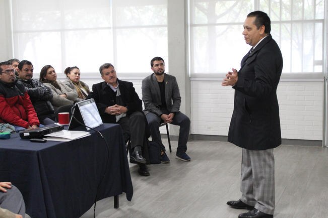 Van por capacitar a más jóvenes en tecnología