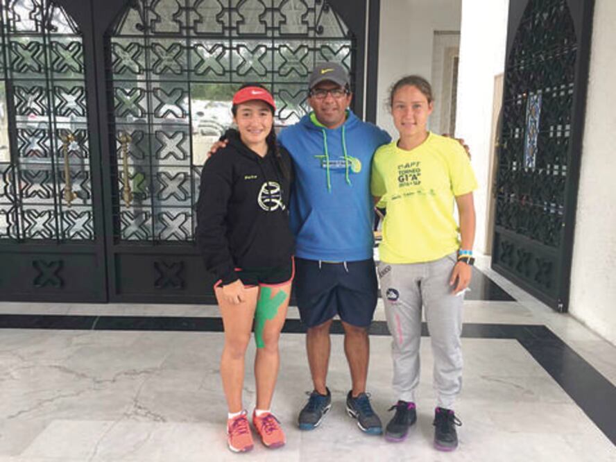 Tenistas locales acaparan podios