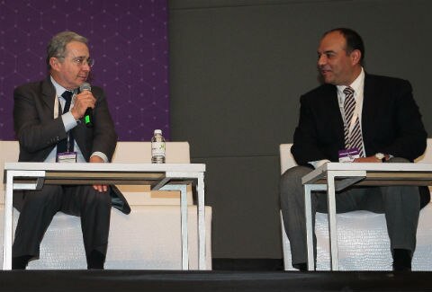 Dialogan Loyola y Uribe sobre seguridad