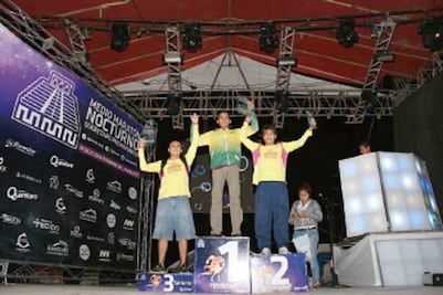 Disfrutan los corredores nocturnos 