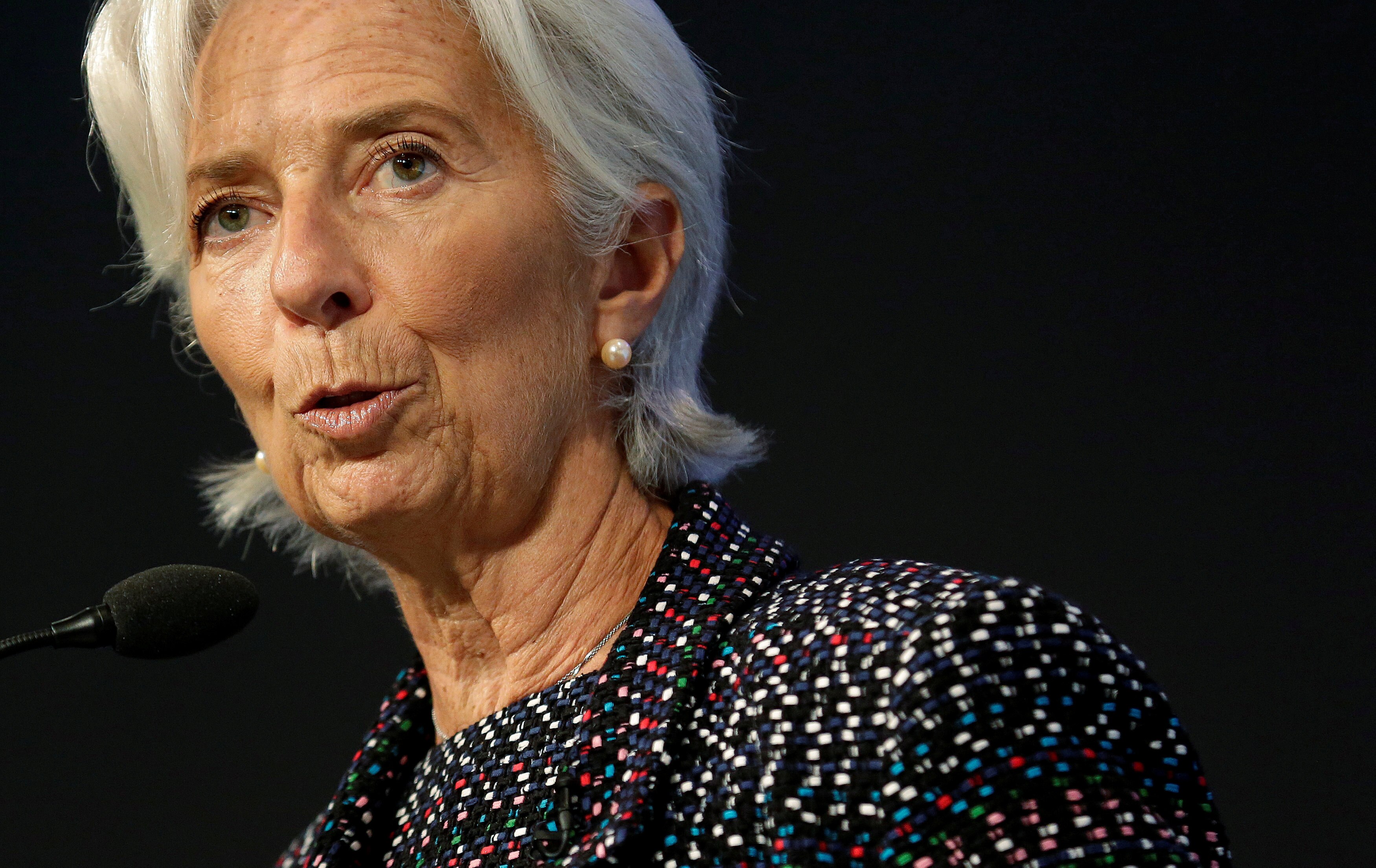 La línea de crédito apoyó al peso contra embates: FMI