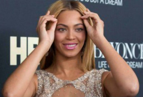 JLo y Beyonce en concierto con causa