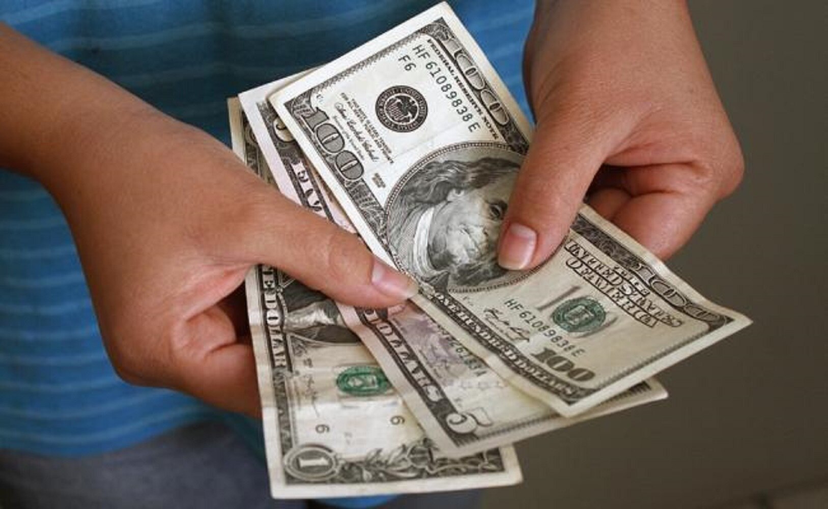 Salario aumentará el 1 de enero a 11 dólares la hora en California