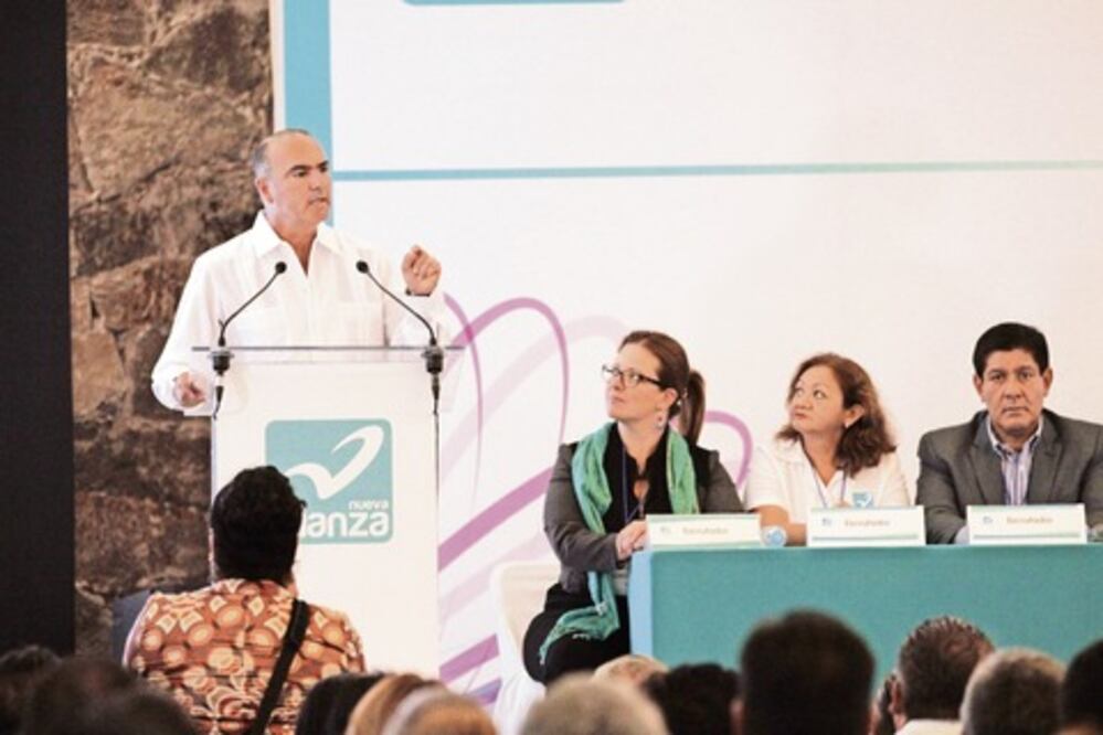 Resalta Rovirosa alianza con Panal