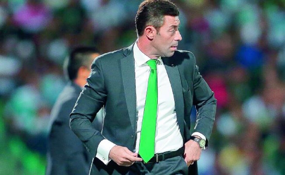 Caixinha sigue a la cabeza para DT de Cruz Azul