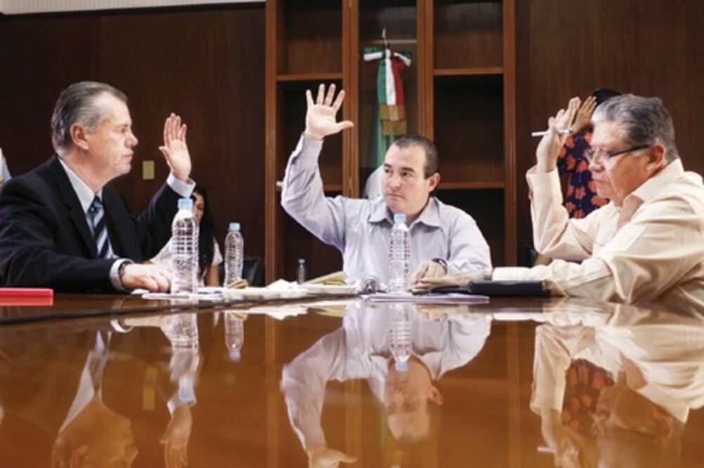 Diputados impulsan estímulo a periodistas