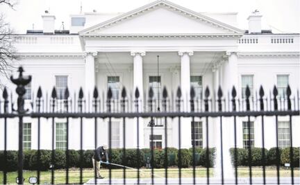 Muere mayordomo de la Casa Blanca por Covid-19; trabajó con 11 presidentes