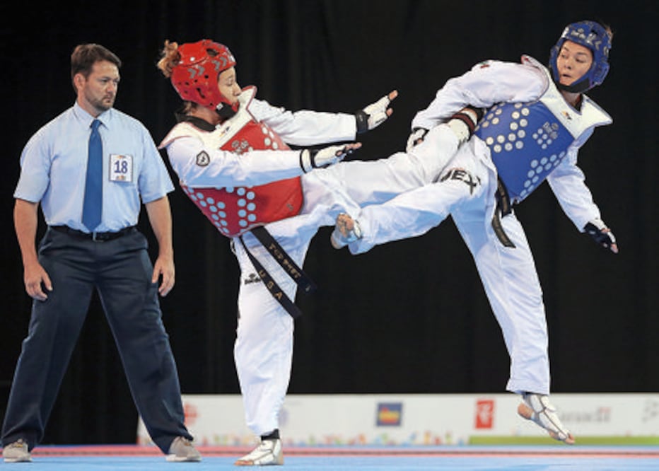 Retorna con una plata