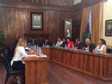 Entrega Guillermo Vega primer informe en SJR