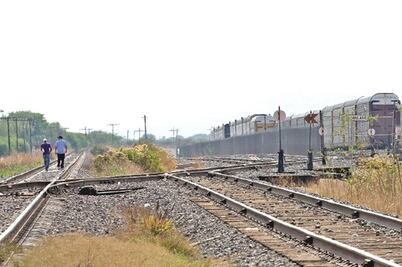 Parten a  EU 7 de cada 10 hombres de Huimilpan 