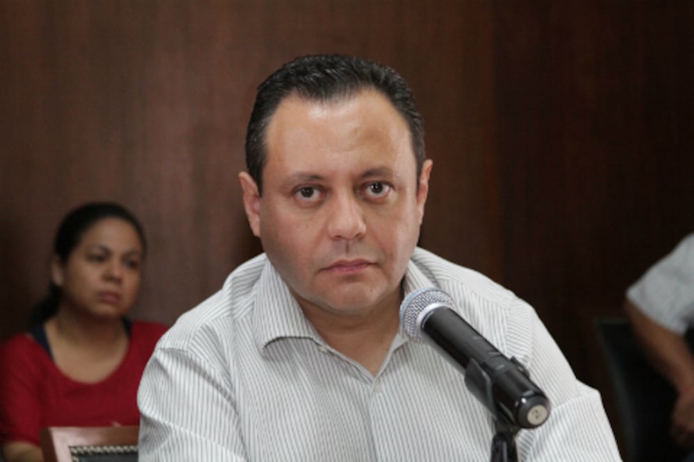 ‘Si no hay acuerdos, seguiré yo’