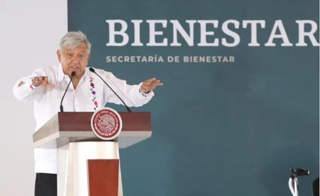 AMLO plantea necesidad de un aeropuerto para fomentar turismo en huasteca potosina