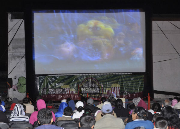 Llega Cine DIF a Santa Barbara de la Cueva