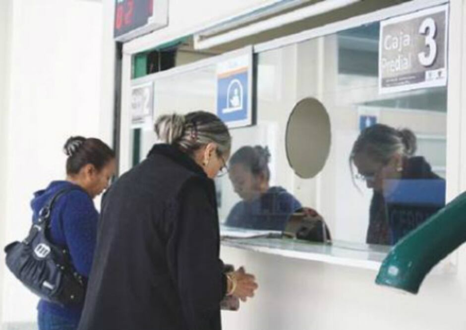 Aumentan cajas para agilizar pago de predial