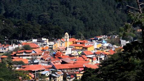 Marginación y olvido pegan a Pinal de Amoles