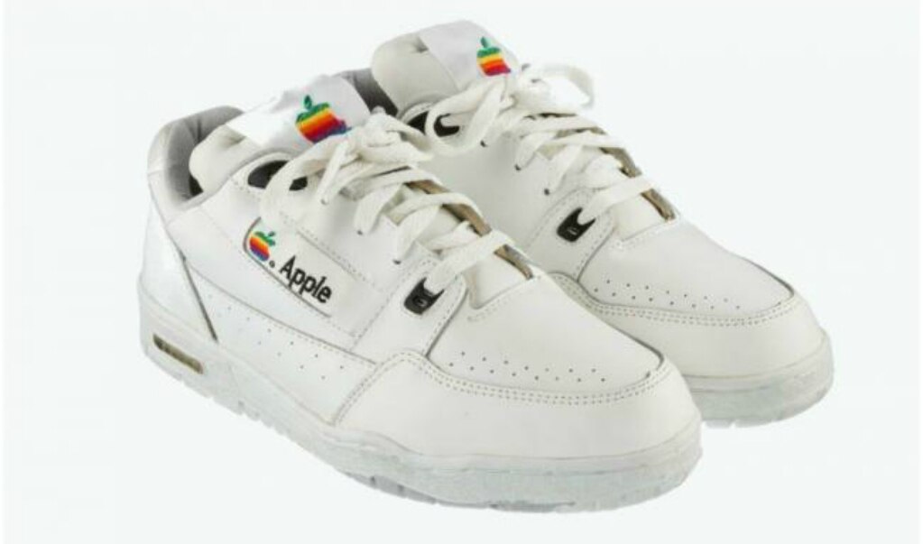 ¿Ya conoces los tenis de Apple que cuestan 15 mil dólares?