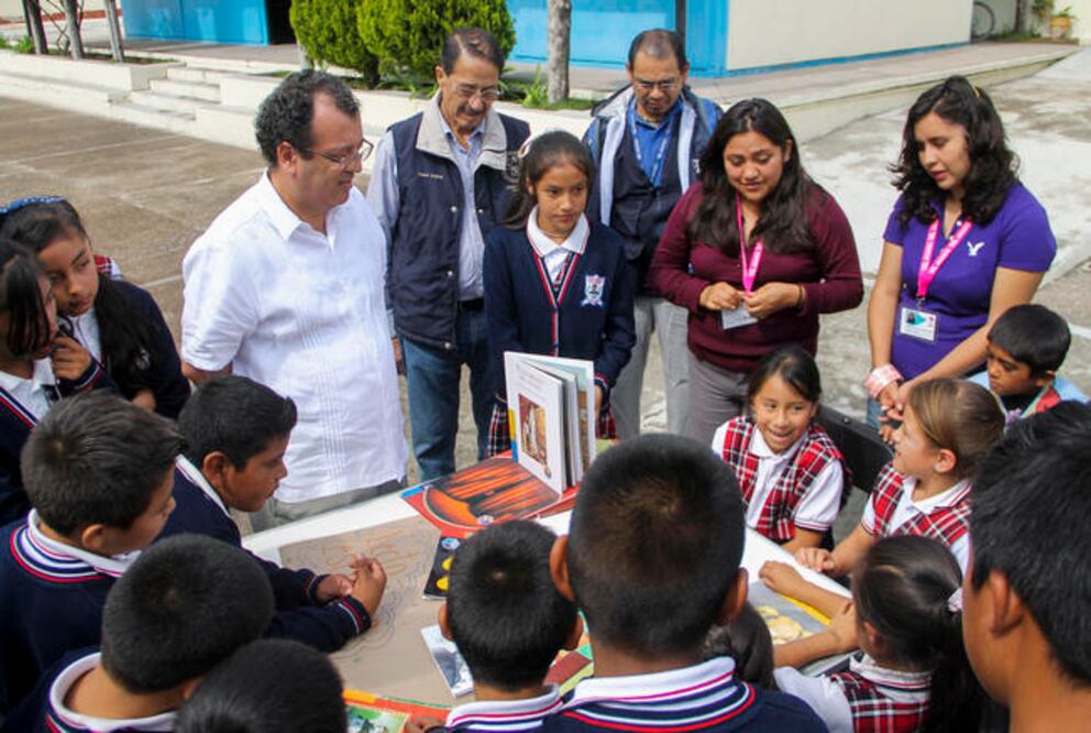 Alumnos y autoridades de la UAQ coinciden en que hace falta que más universitarios se unan a estas actividades y dejen huella en estas comunidades. (ESPECIAL)