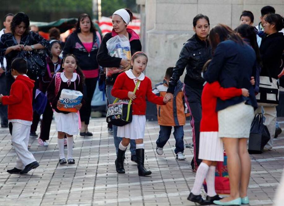Regresan a clases 450 mil alumnos