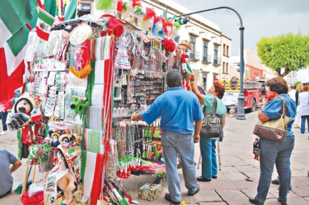 Viene desde Guerrero por mes patrio