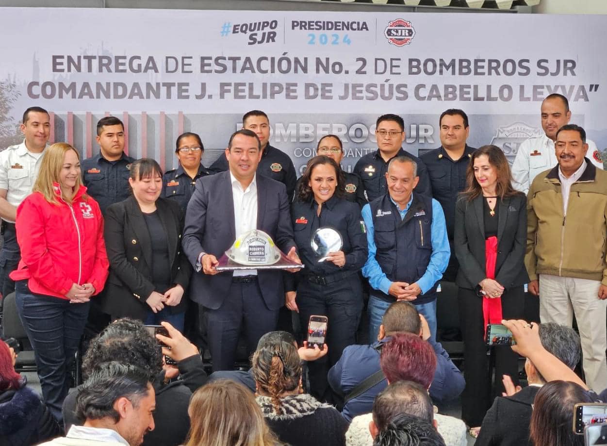 Bomberos de San Juan del Río inauguran la Estación 2