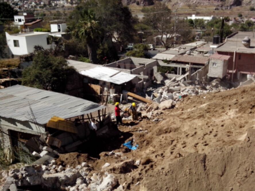 Atiende PC quejas de bardas peligrosas