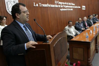 Inaugura UAQ congreso de la Red Pilares