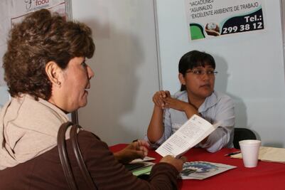 Afecta desempleo a mujeres y jóvenes