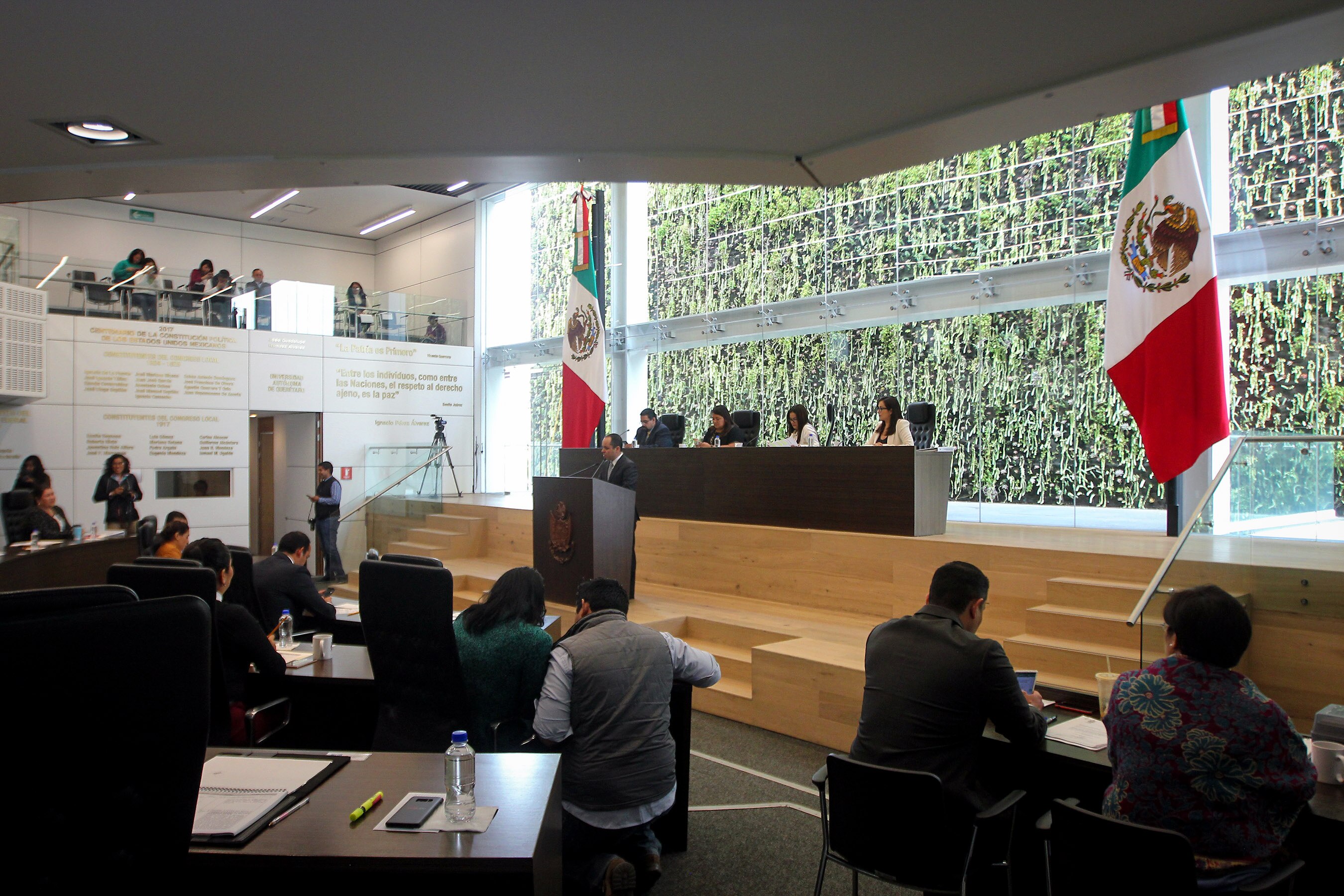 Garantizarán vivienda en caso de viudez