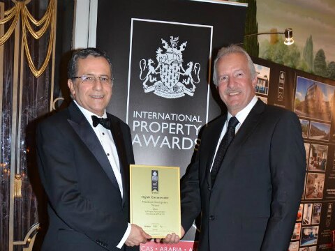 Recibe El Marqués premio