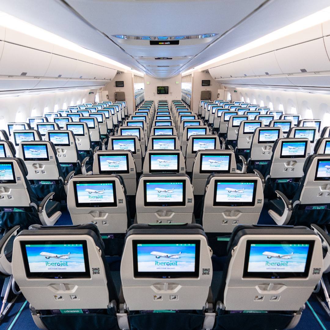 Cabina de los aviones de Iberojet. Foto: FB, Iberojet