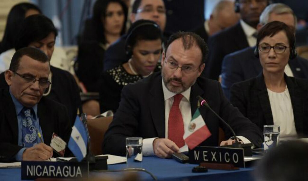 Videgaray pide a OEA "actuar con urgencia" en Venezuela