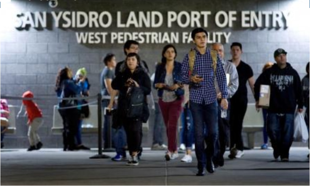 EU coloca material de reforzamiento y reabre cruce fronterizo de San Ysidro